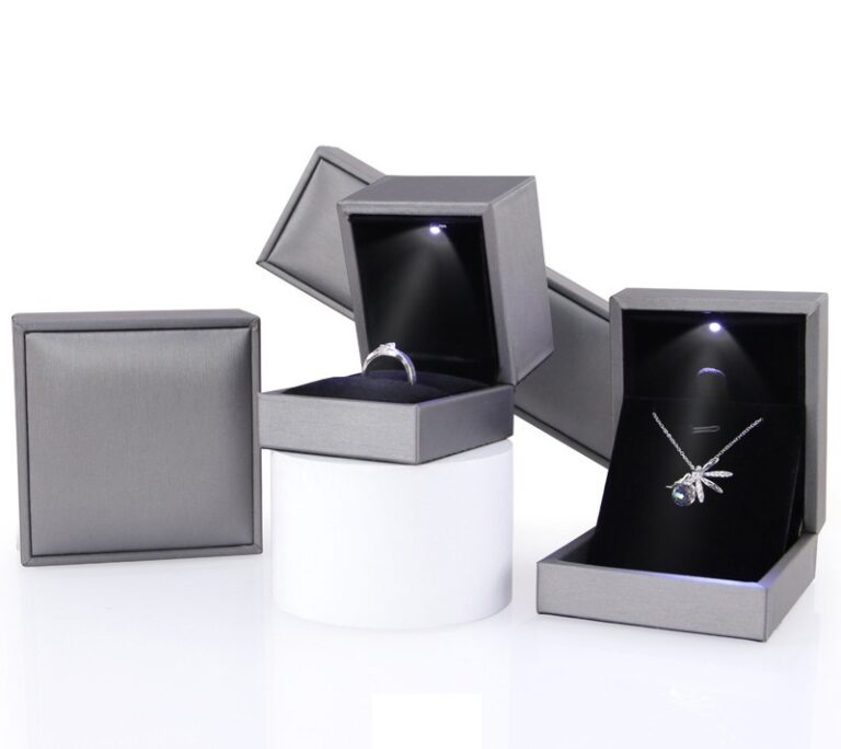 grey PU gift box for jewelry with light (7)