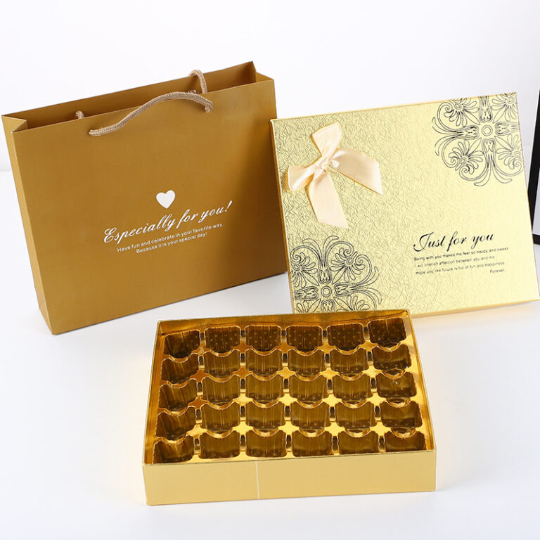 chocolate gift box with base and lid (2)