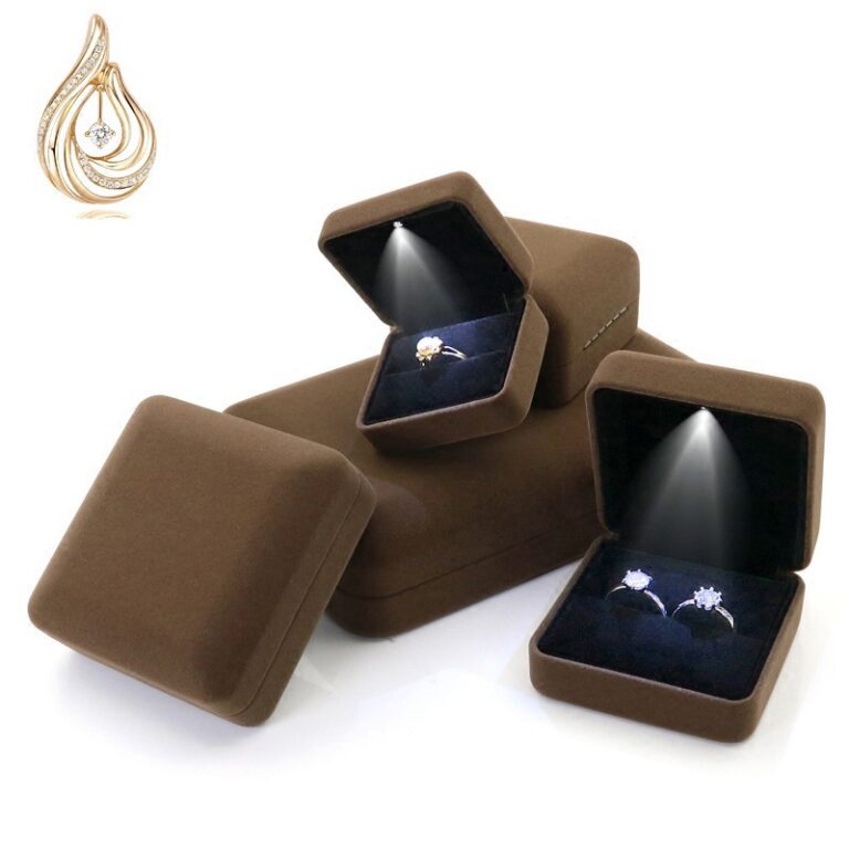 velvet gift box for jewelry with light